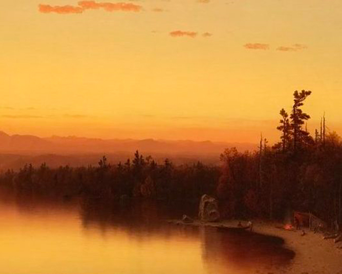 Scène crépusculaire, le lac qui entre au premier plan à droite et à l'arrière-plan à gauche reflète le coucher de soleil et le ciel brillant qui couvre la moitié supérieure de la toile.